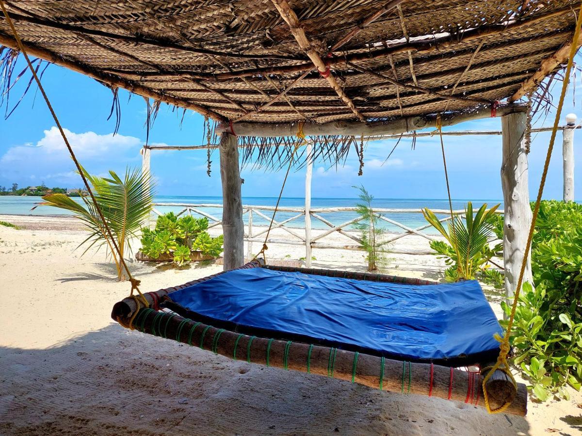 Santa Maria Coral Park Hotell Pongwe Eksteriør bilde