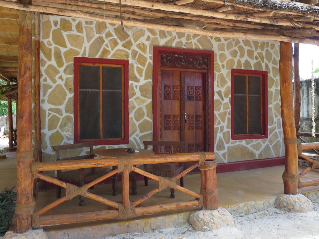 Santa Maria Coral Park Hotell Pongwe Eksteriør bilde