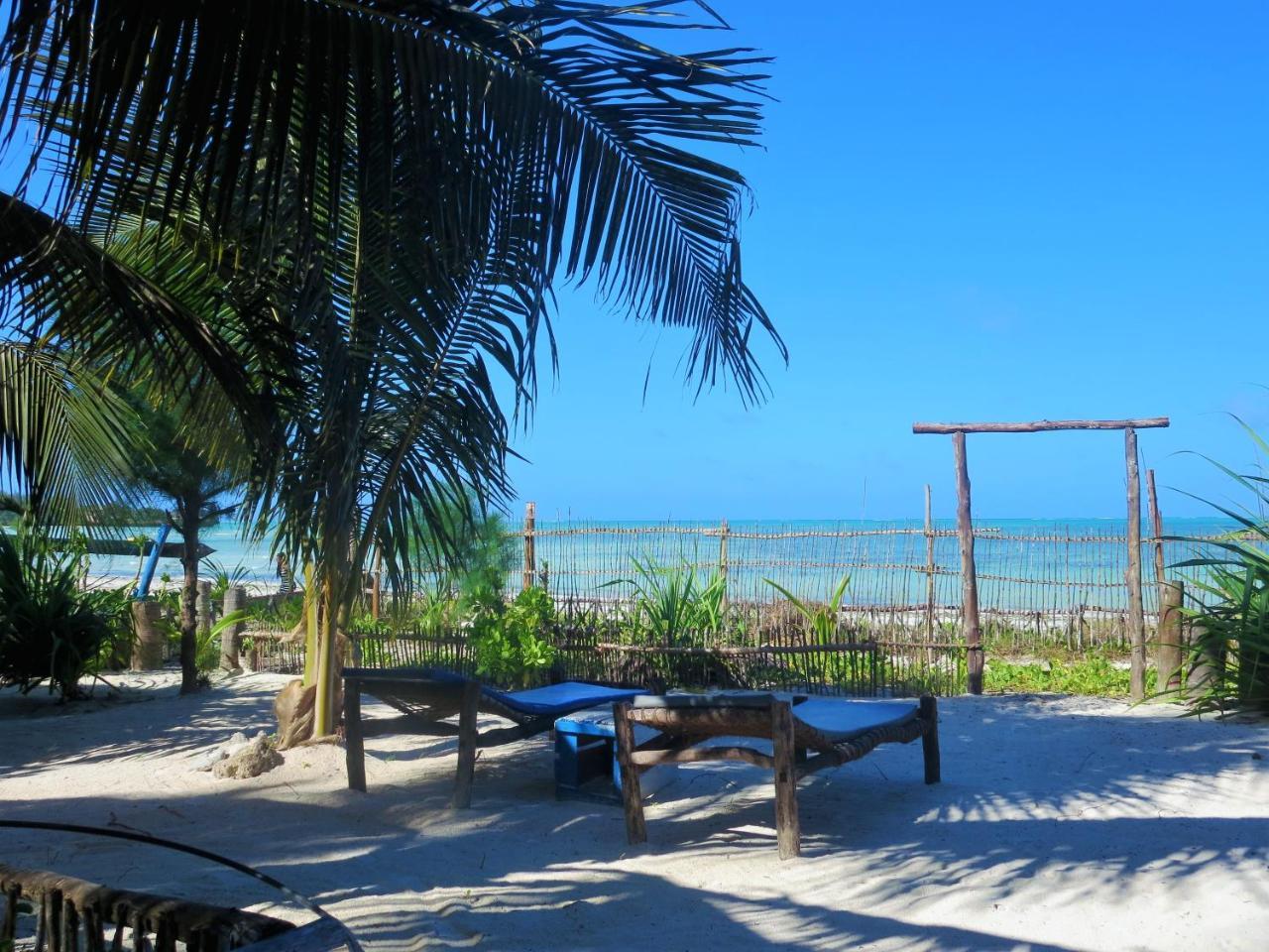 Santa Maria Coral Park Hotell Pongwe Eksteriør bilde